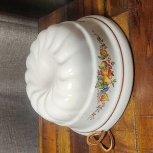 Jello Mold Ceramic Vintage